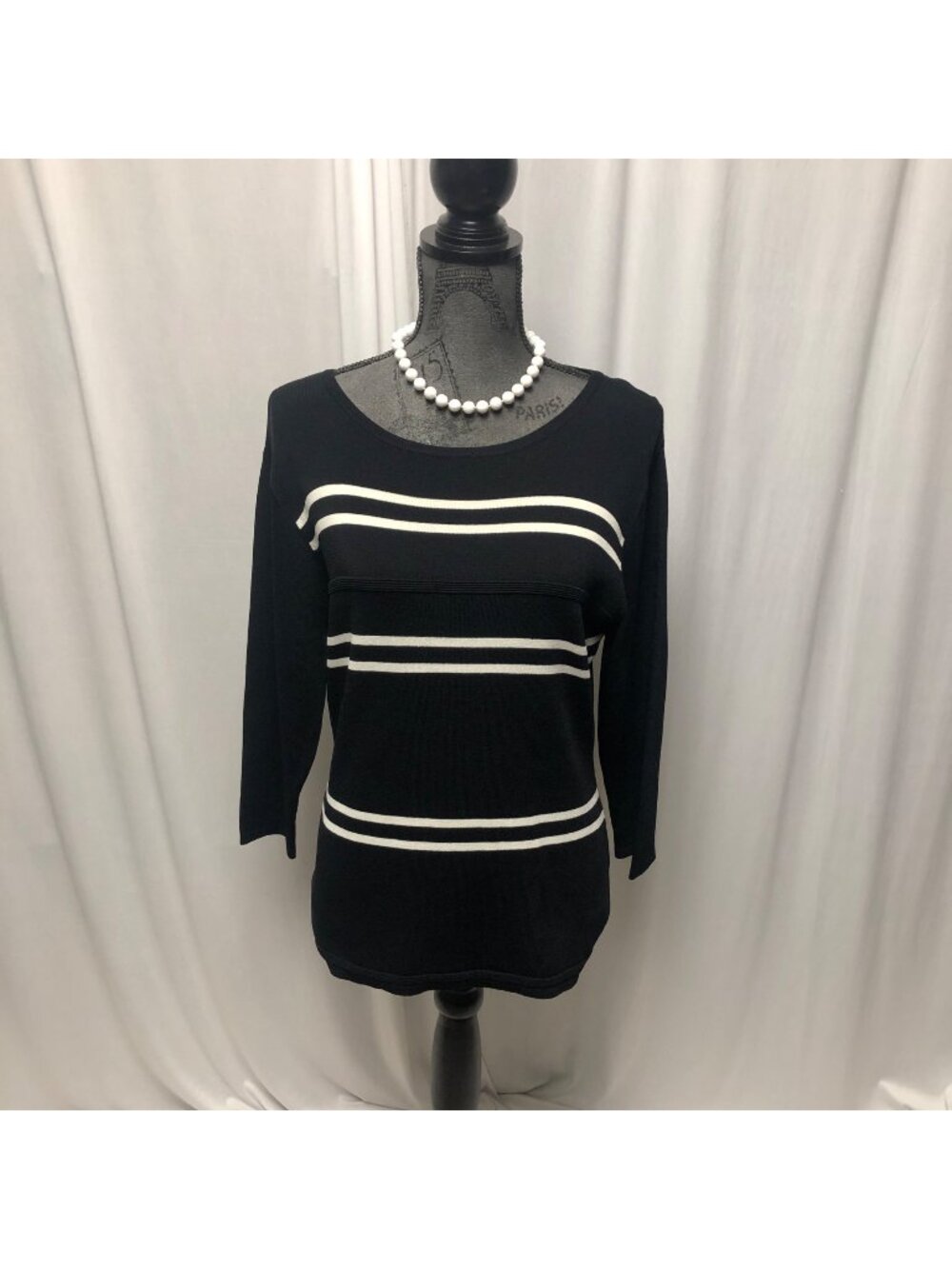 Bill Blass Sweater Womens Size Medium Black White Stripe Knit Top Office Casual